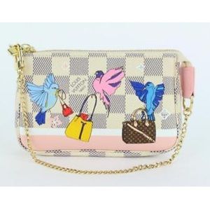 ❌SOLD❌ Louis Vuitton Mini Pochette Limited Edition